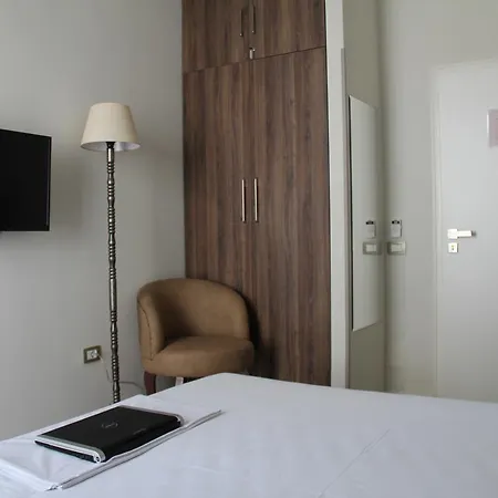 هيرميس فندق تيرانا