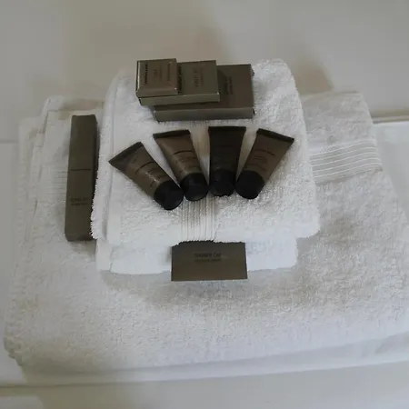 هيرميس فندق تيرانا