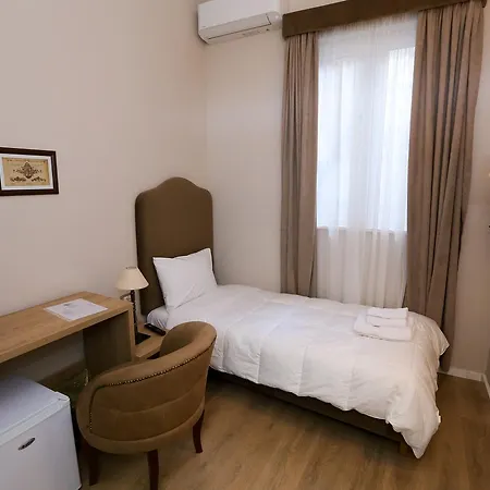 هيرميس 4* تيرانا